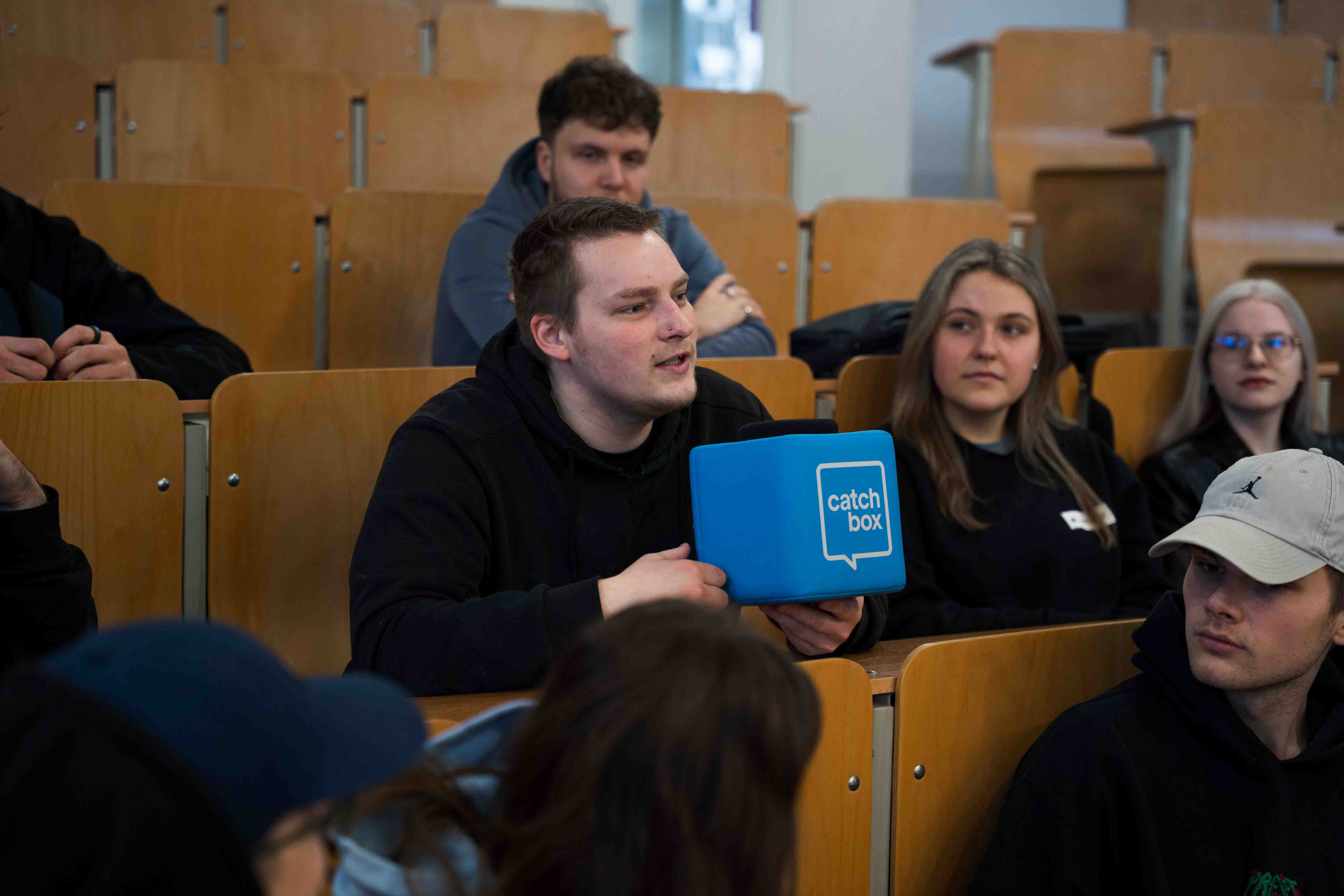 Catchbox Plus in universety lecture theater